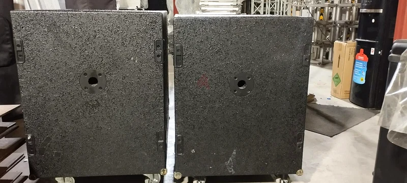 Turbosound NQu-118b AN - Professional DJ Subwoofer 18 for Ultimate Bass Experience63230708478211112