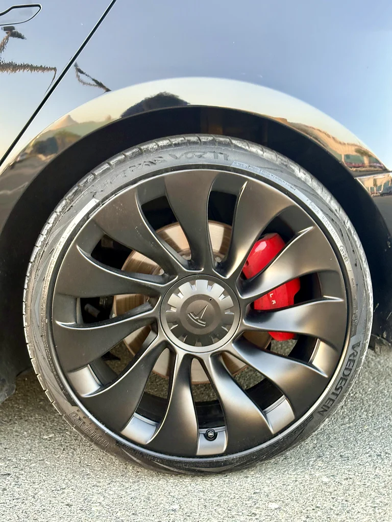 TESLA MODEL 3 PERFORMANCE / 2021 / GCC / 2 KEYS / ORIGINAL PAINT / UNDER WARRANTY63223814847362112