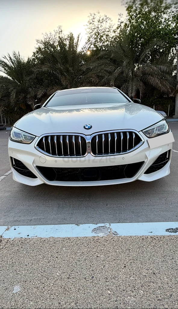 BMW 8 series , Under warranty (M package)63161068784642116