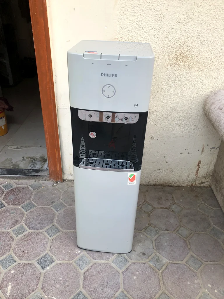 جهاز توزيع مياه بتحميل من الأسفل63170403148290111