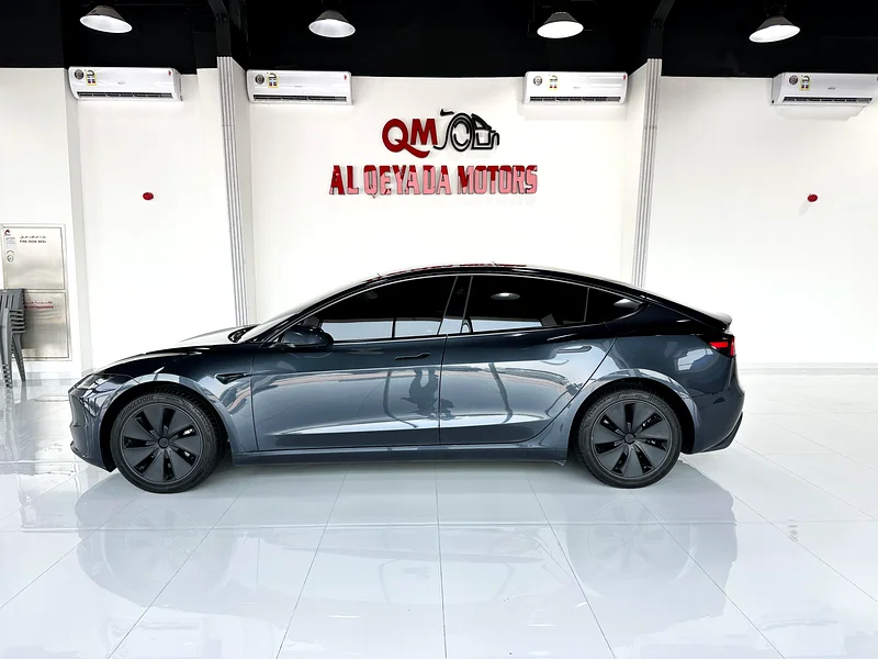 Tesla Model 3 Long Range63175258762499112