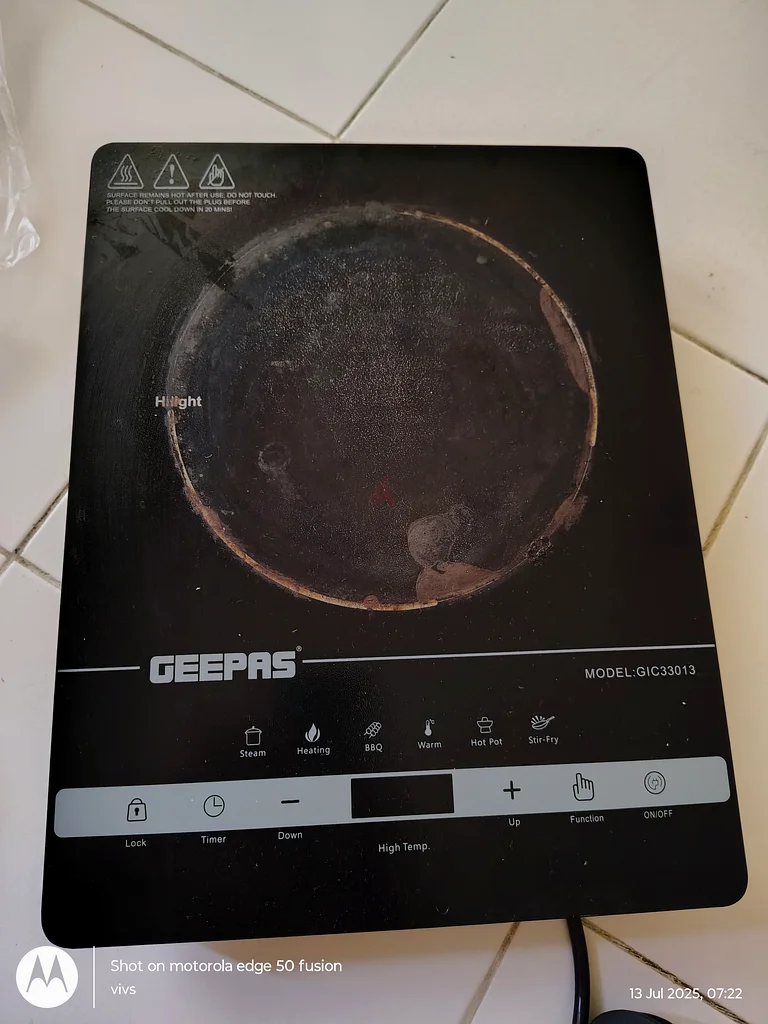 Geepas Digital Infrared Cooker - Cook Stylishly!63168516180482111