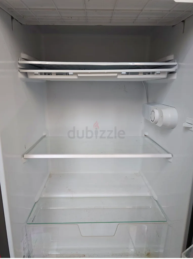 Used Hisense small fridge63246744198017112