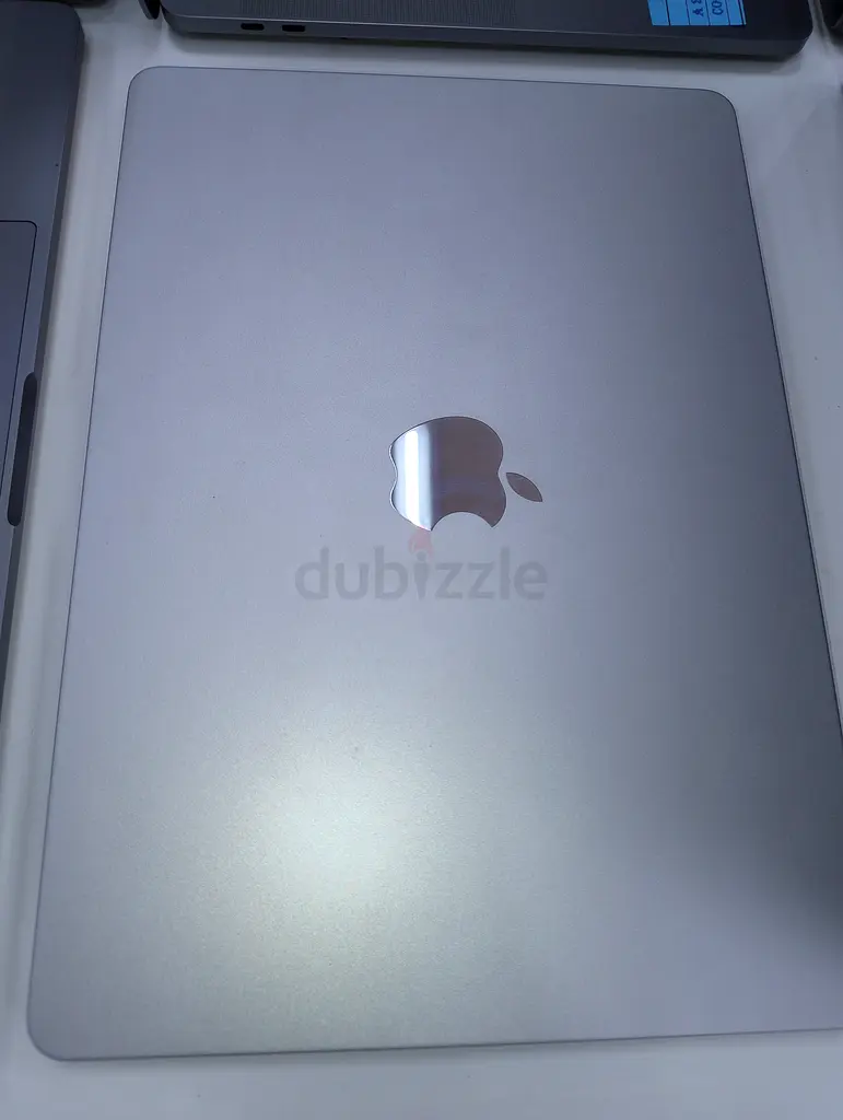 Premium Apple MacBook Air M263254997864195111
