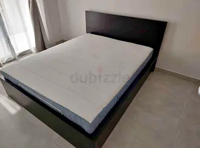 Ikea queen size hydraulic bed with Ikea mattress