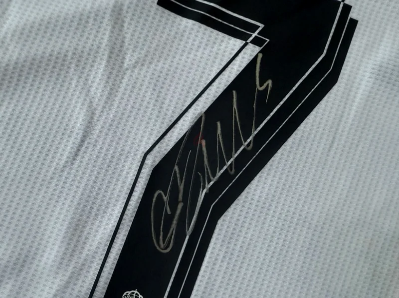 Cristiano Ronald Icons Signed Real Madrid Jersey (Icons COA)63208861180417113