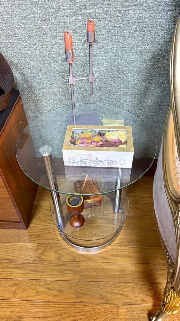Glass side tables631793861836821128