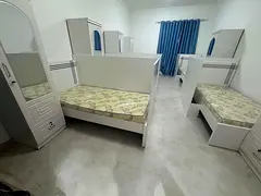 PREMIUM EXECUTIVE LADIES SHARING ACCOMODATION WITH SEPERATE TOILET