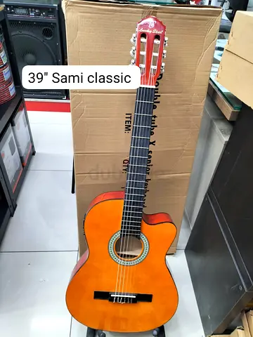 Beautiful 39 Sami Classic Acoustic Guitar - Your Perfect Musical Companion!