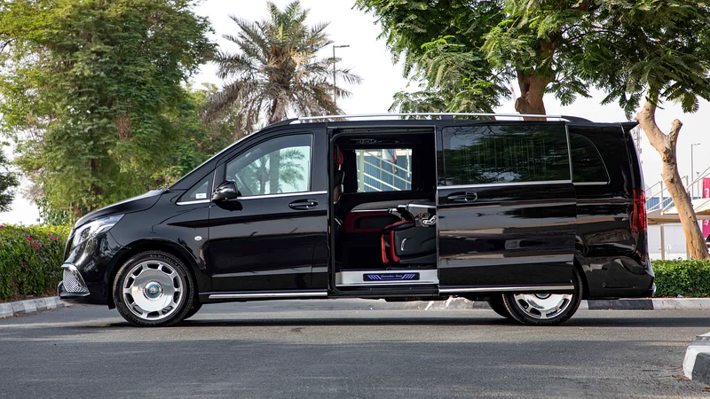 مرسيدس بنز فئة V 350 لتر/2024/فئة V63158339369859114