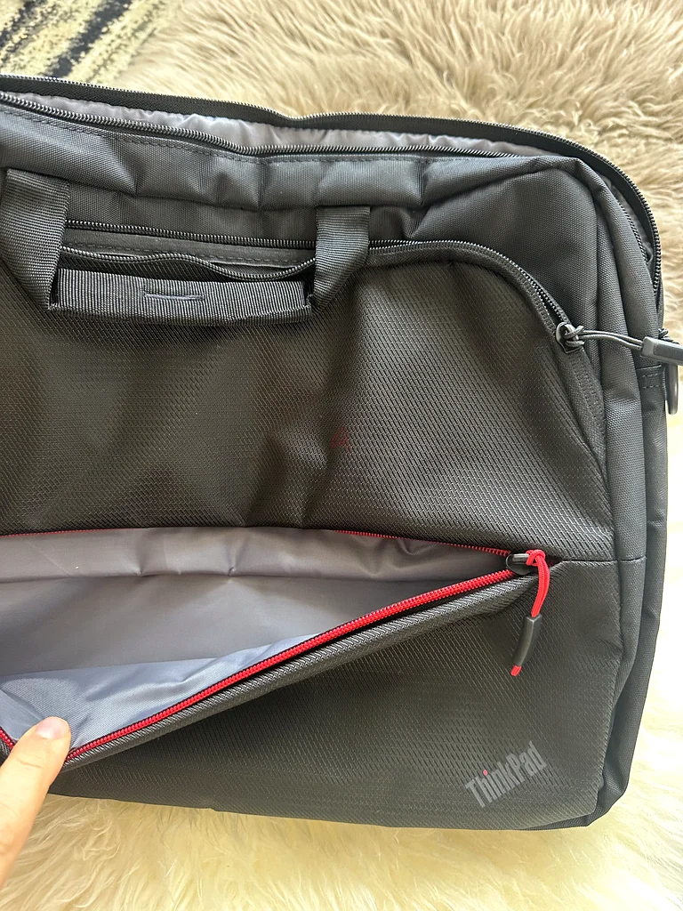 IBM/Lenovo ThinkPad Laptop Bag63256596625027112