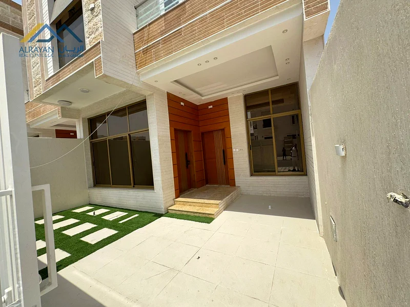 Luxurious villa with a modern design and spacious areas, in the heart of Ajman, close to all services, including registration and ownership fees63891799531523111