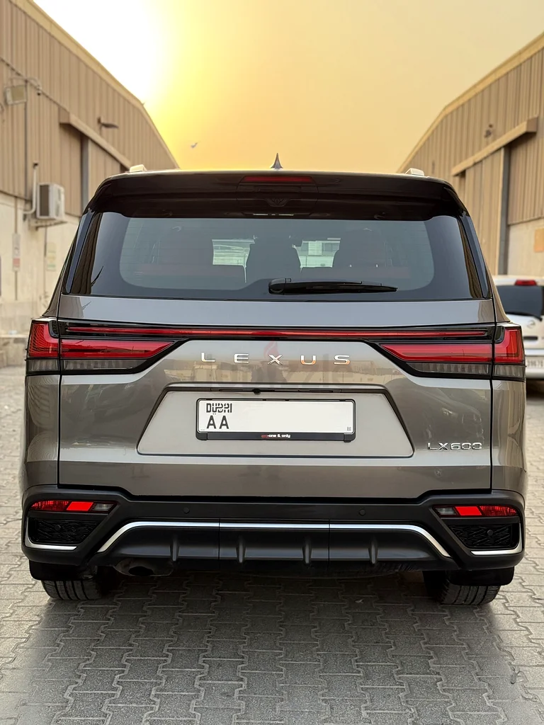 Lexus LX600  F_SPORT63149580349569111