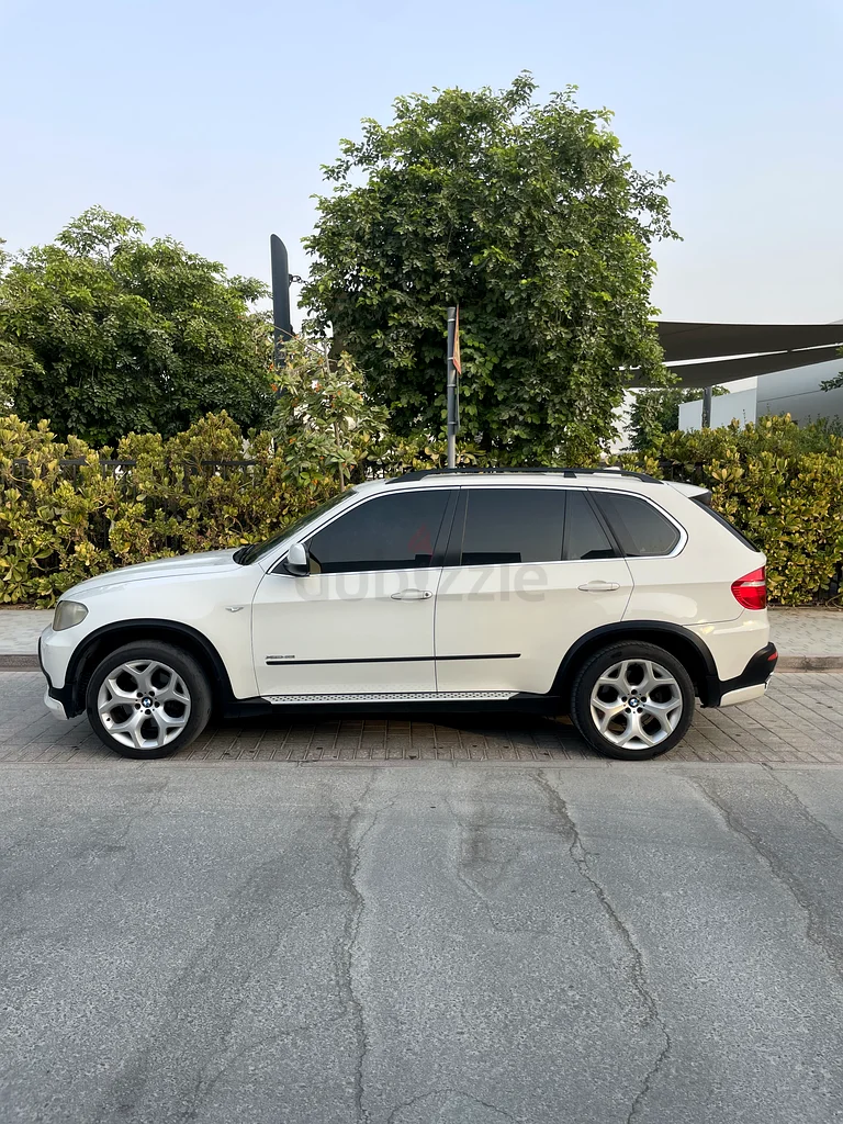 BMW X5 4.8i – Full Option – 7 Seater - Petrol63160158486531112
