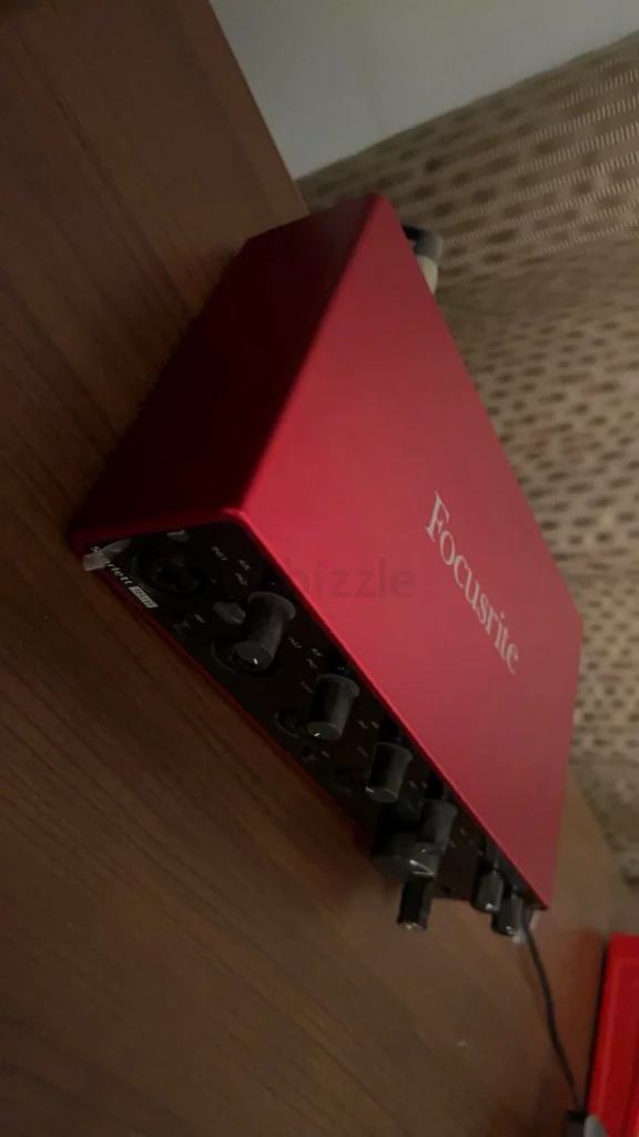 واجهة صوت/MIDI Focusrite Scarlett 18i8 USB-C (الجيل الثالث) (استخدام خفيف)63205880219522114