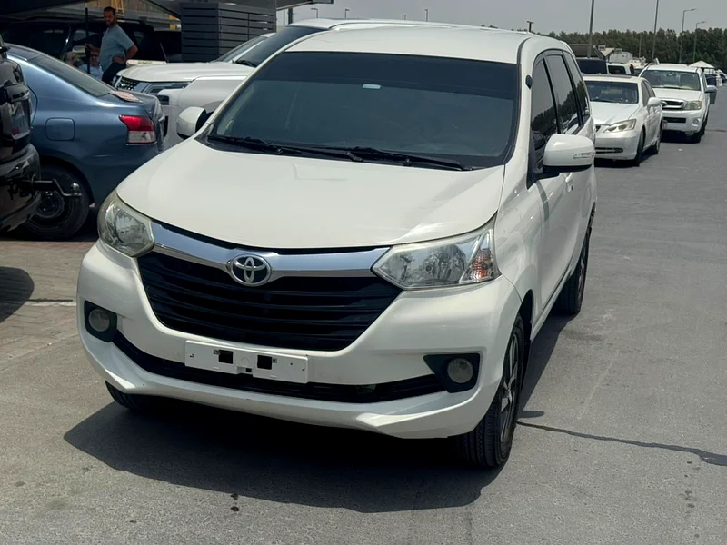 Toyota Avanza 2019 white color GCC calen car63147686997761112