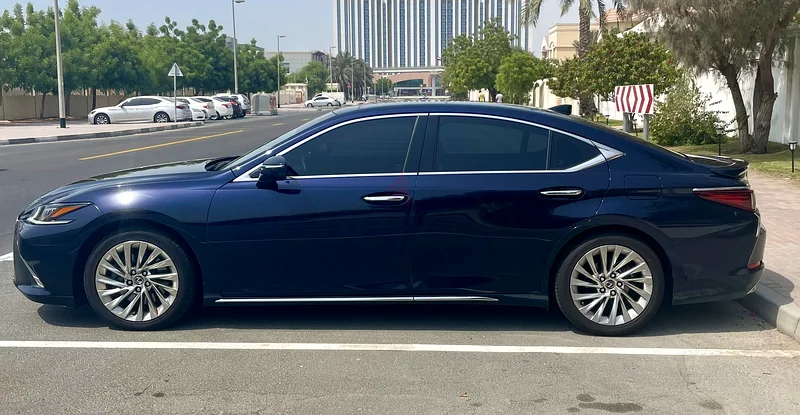 لكزس ES350 بلاتينوم مع ضمان - طراز 2021 بخيار التجهيز الكامل لدول مجلس التعاون الخليجي63168494824578112