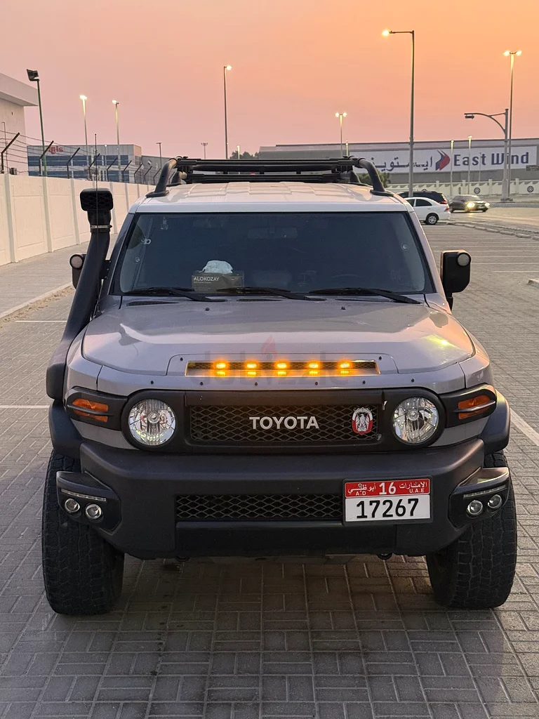 Fj Cruiser 2010 model neat and clean car63157441825667111