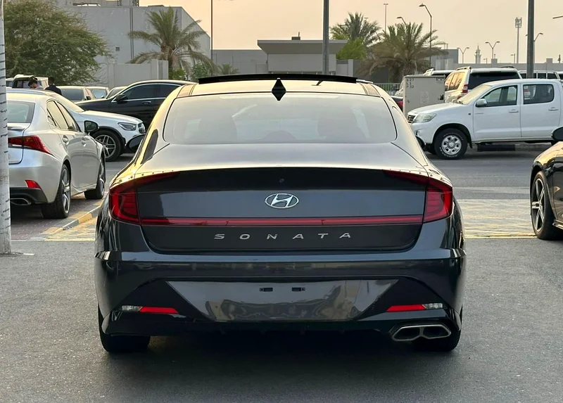 HYUNDAI - SONATA - SEL - 2020 - V4 - 2.5L - PANORAMIC ROOF - AMERICAN SPECS - VERY GOOD CONDITION63169915733377114