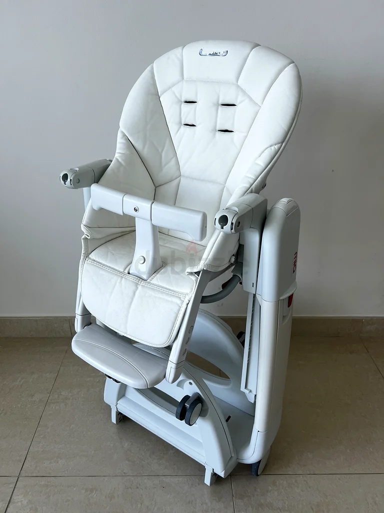 Peg Perego Tatamia Follow Me — 3-n-1 Highchair for Kids63195106625923111