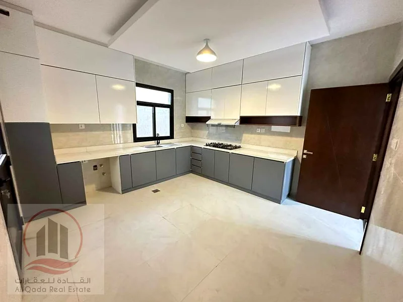 Villa for sale at Ajman -Al Heloi area the Villa 3200 sqft G + 1 ( 3 Master room +big court + big Majlis +big Hall +maid room)63891799469953113