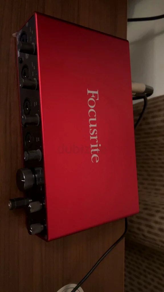 واجهة صوت/MIDI Focusrite Scarlett 18i8 USB-C (الجيل الثالث) (استخدام خفيف)63205880219522113