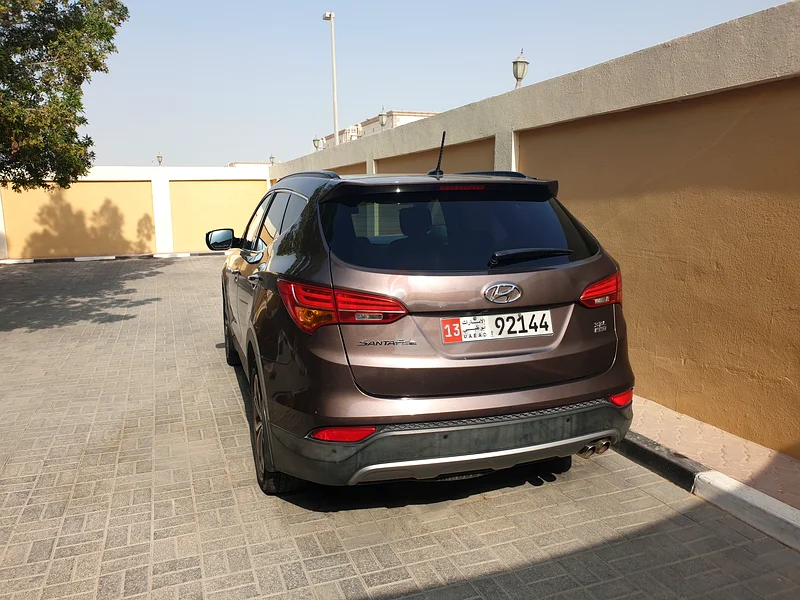 مستخدم من قبل مالك واحد، حالة ممتازة بدون حوادث63158341692802111