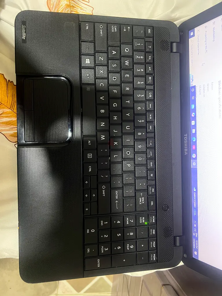 Laptop63256601415427111
