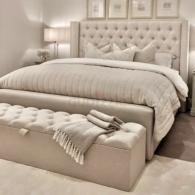 Elegant Bed Set with Luxurious Headboard