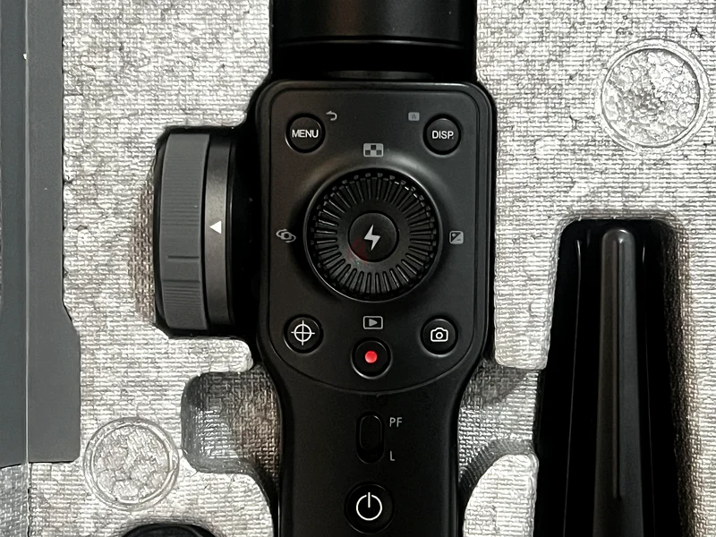 Zhiyun Smooth 4 Mobile Gimbal63172677024387111