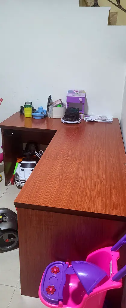 Stylish Brown Study Table - Perfect for Home Office!