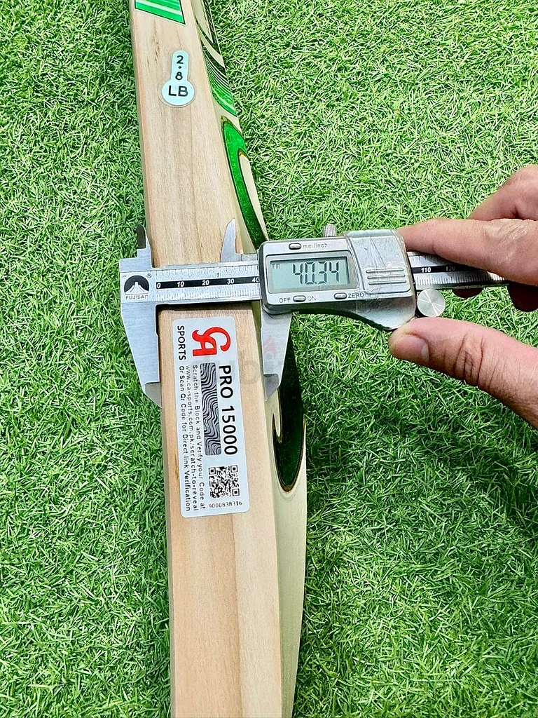 Top-Quality CA Pro 15000 Cricket Bat for Sale!63247759178114113
