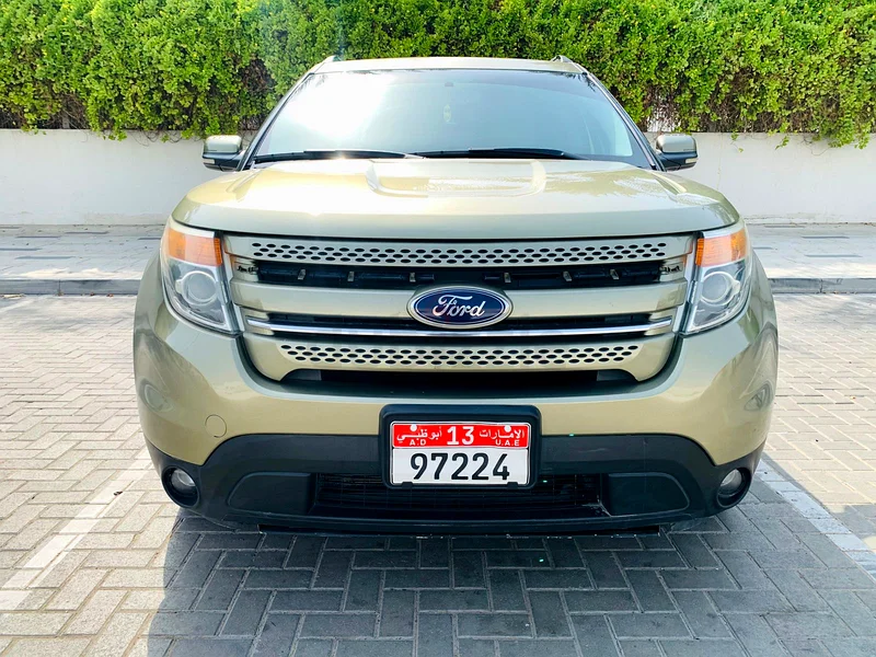 Ford explorer 2013 limited in mint condition63149118352129113