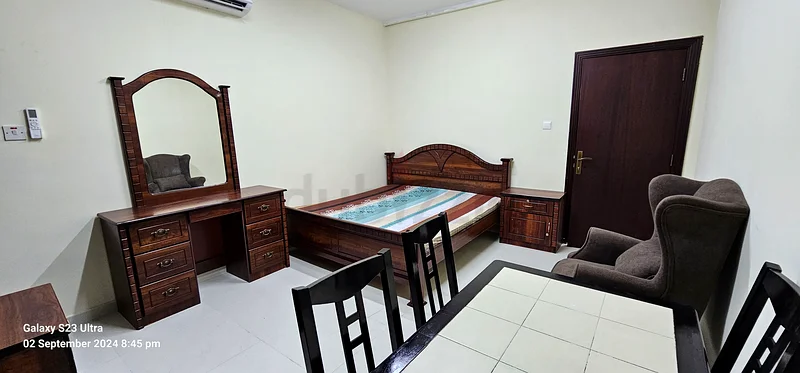 Electra street - Room for family Available for monthly rental63143497680899111