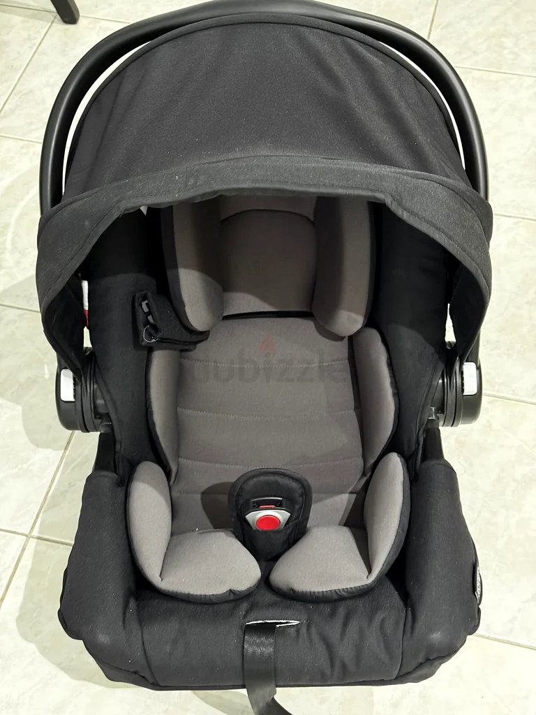 مقعد سيارة للأطفال من Graco SnugEssentials بحجم F (0-12 شهرًا)63204285564289114