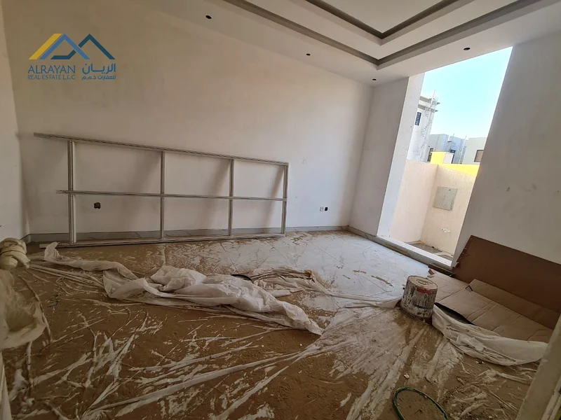 فيلا فاخرة بتصميم عصري ومناطق واسعة، في قلب عجمان، قريبة من جميع الخدمات.63252421156225112