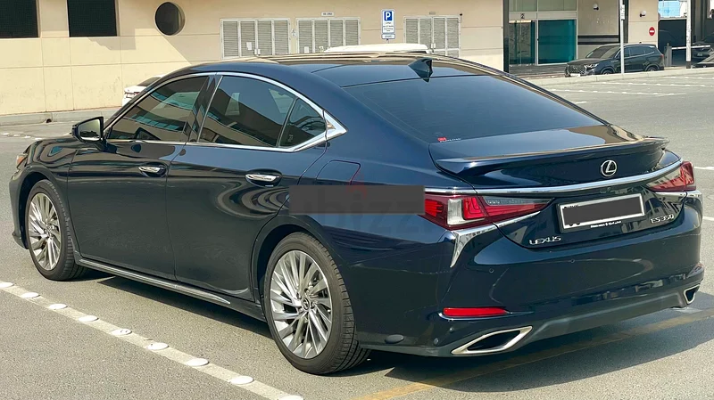 لكزس ES350 بلاتينوم مع ضمان - طراز 2021 بخيار التجهيز الكامل لدول مجلس التعاون الخليجي63168494824578113