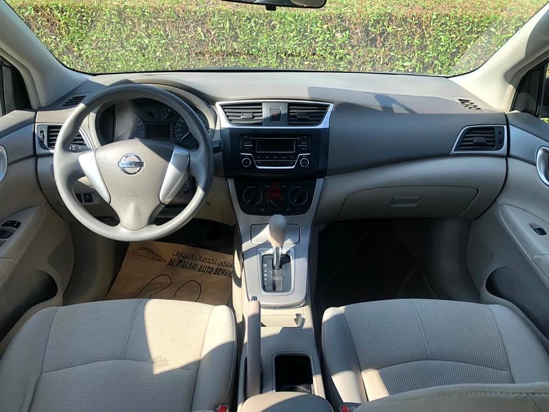 Clean GCC Nissan Sentra63137334822785111