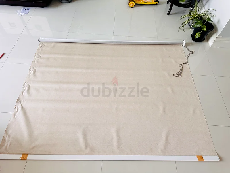 Elegant White Roller Blinds for a Modern Look63189617898883112