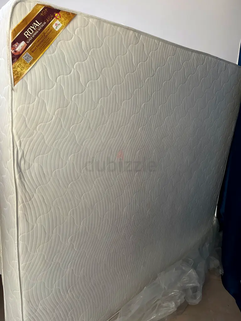 King Size Spring Mattress63216355581955111
