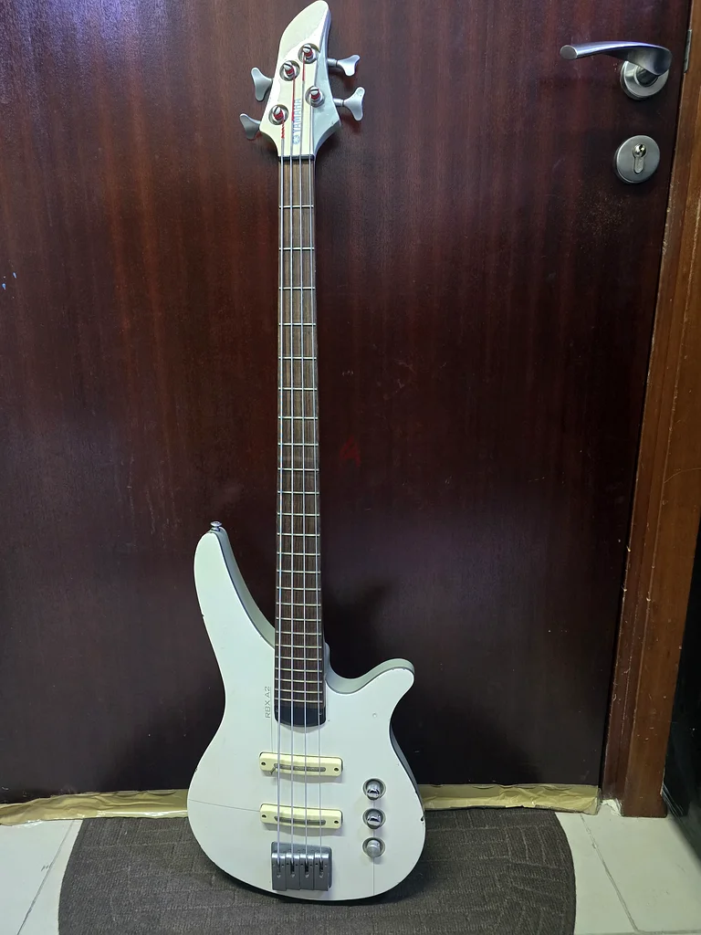 Yamaha RBX A2 bass guitar632272770082571119