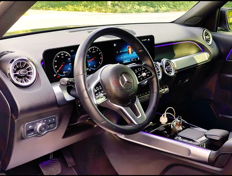 Mercedes GLB250 2021 model, fully optional, panoramic roof63145811313153114