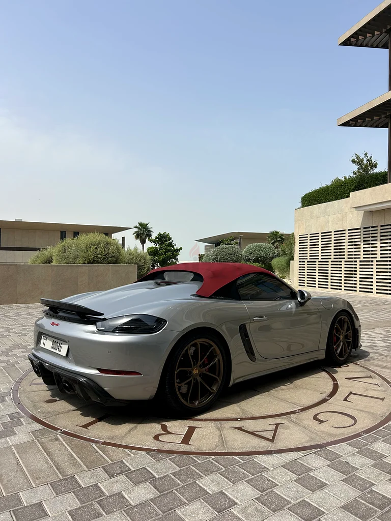 بورشه 718 سبايدر - دليل المستخدم - كربون كامل63231637017603112