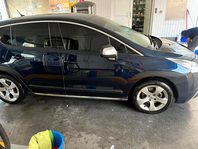 SUV63176168546818113