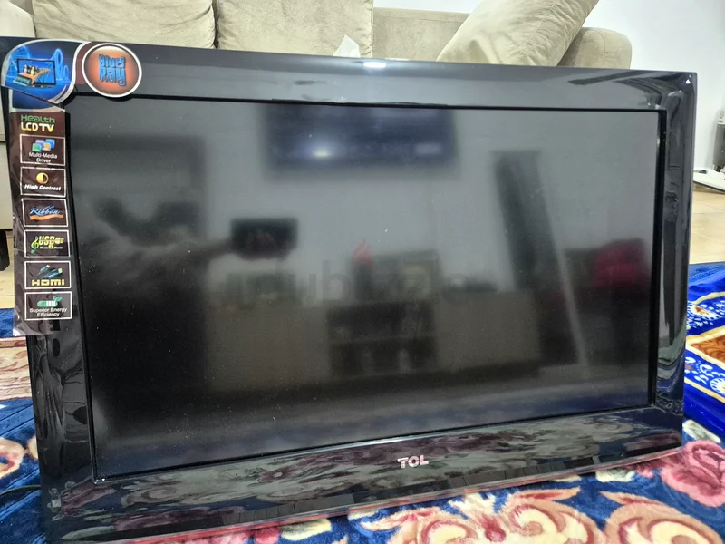 High-Performance LCD TV with HDMI and USB Support63259699242369113