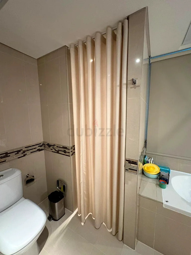 ستائر دش بمسار قوي على شكل "موجة"63189617905537112