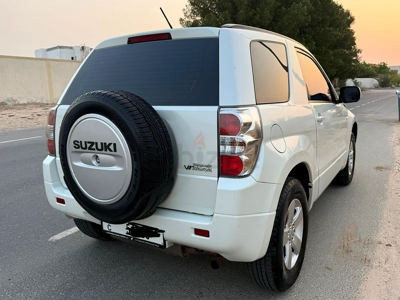 Suzuki grand vitara 2014 full service history at Suzuki631344991671051127