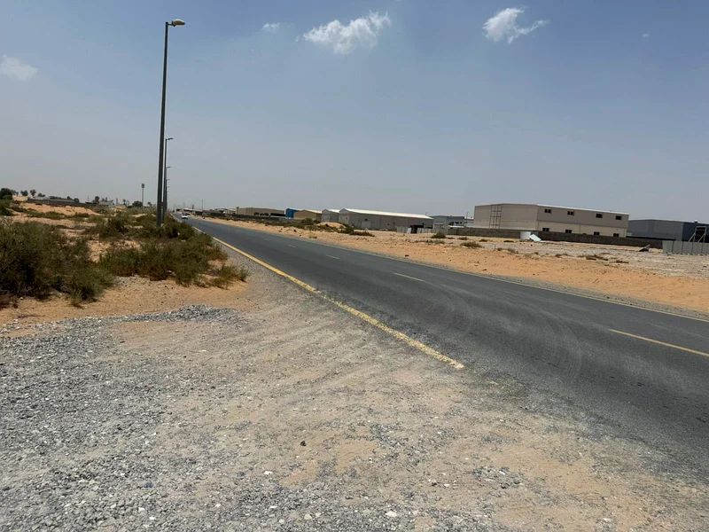 For sale, industrial land in the Al Sajaa area in Sharjah, a very distinguished location63196618219394113