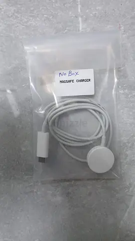 UNKNOWN BRAND MAGSAFE CHARGER
