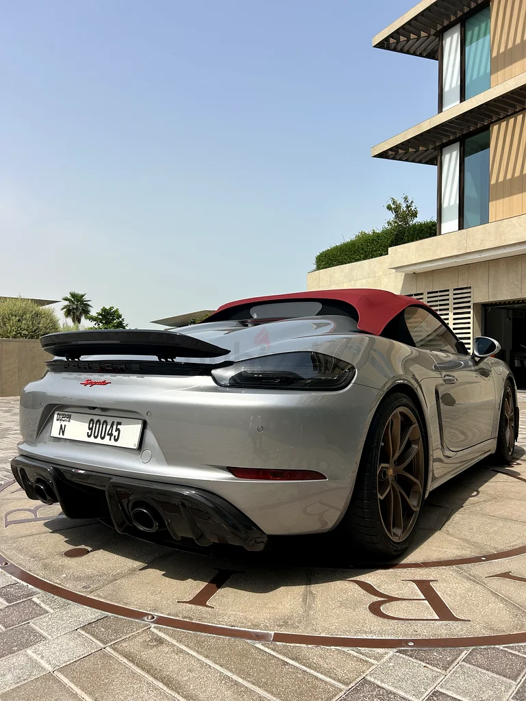 بورشه 718 سبايدر - دليل المستخدم - كربون كامل63231637017603114
